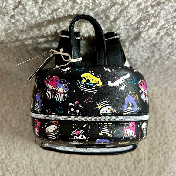 NWT Loungefly Sanrio Hello Kitty And Friends Halloween Mini Backpack - Picture 5 of 7